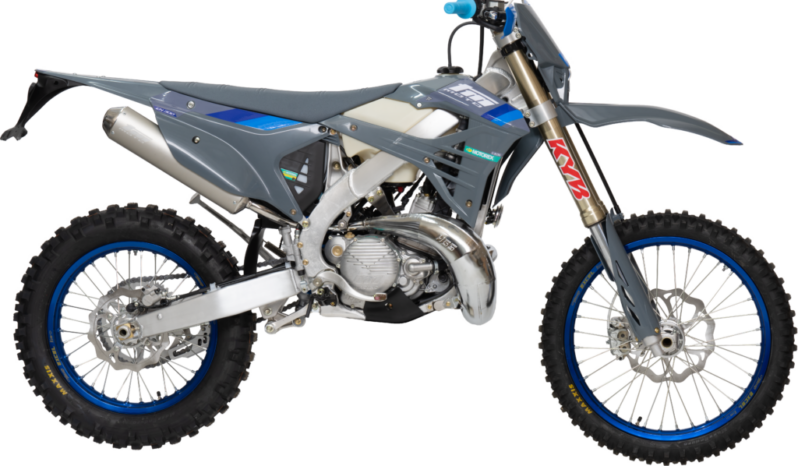 2025 TM EN 300 Fi 2T